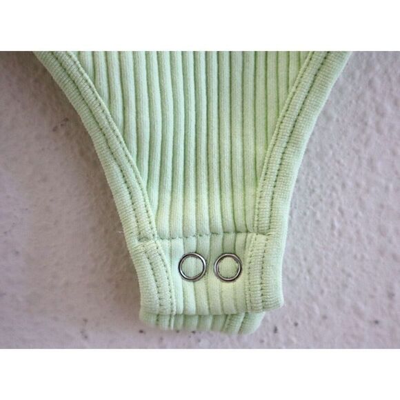 Intimately x FP Women's Sz M/L Lime Green Clean Lines Ribbed Thong Bodysuit - Picture 4 of 5